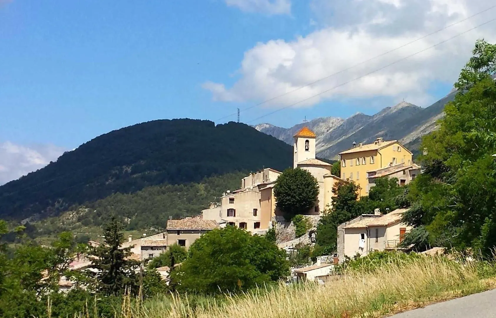 L'Ourmeou Villa Coursegoules Holiday home